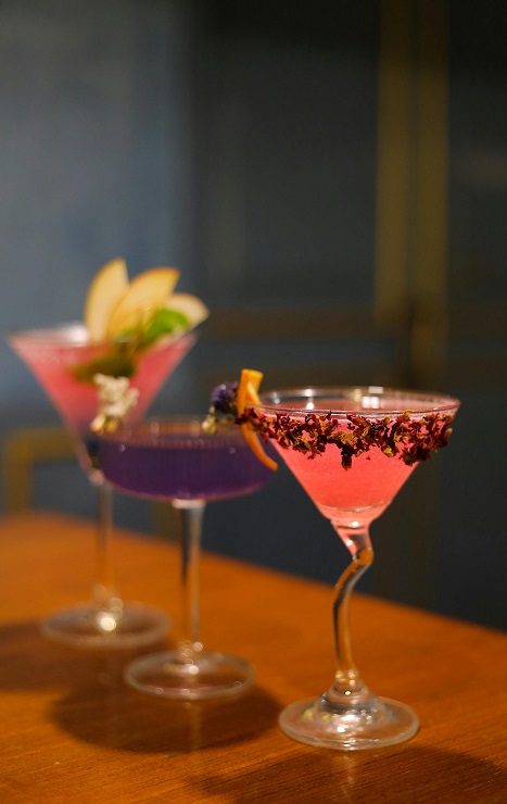 all street food pink and blue geek bar flavor